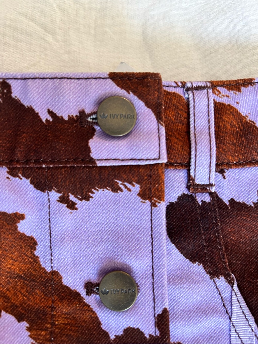 NWT Adidas x IVY PARK denim cow-print mini skirt - Picture 9 of 14
